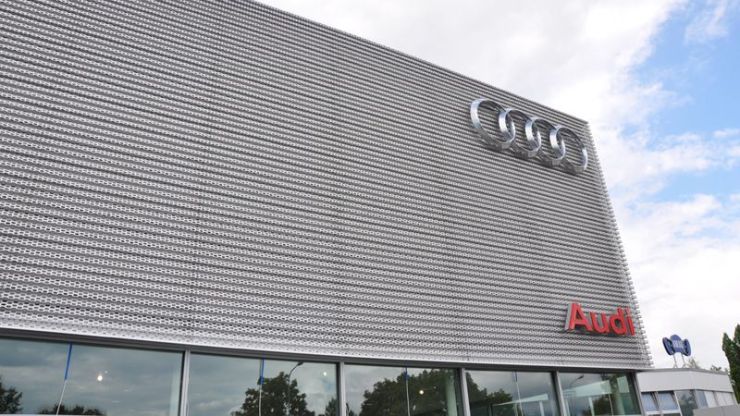 Neubau Audi Showroom
